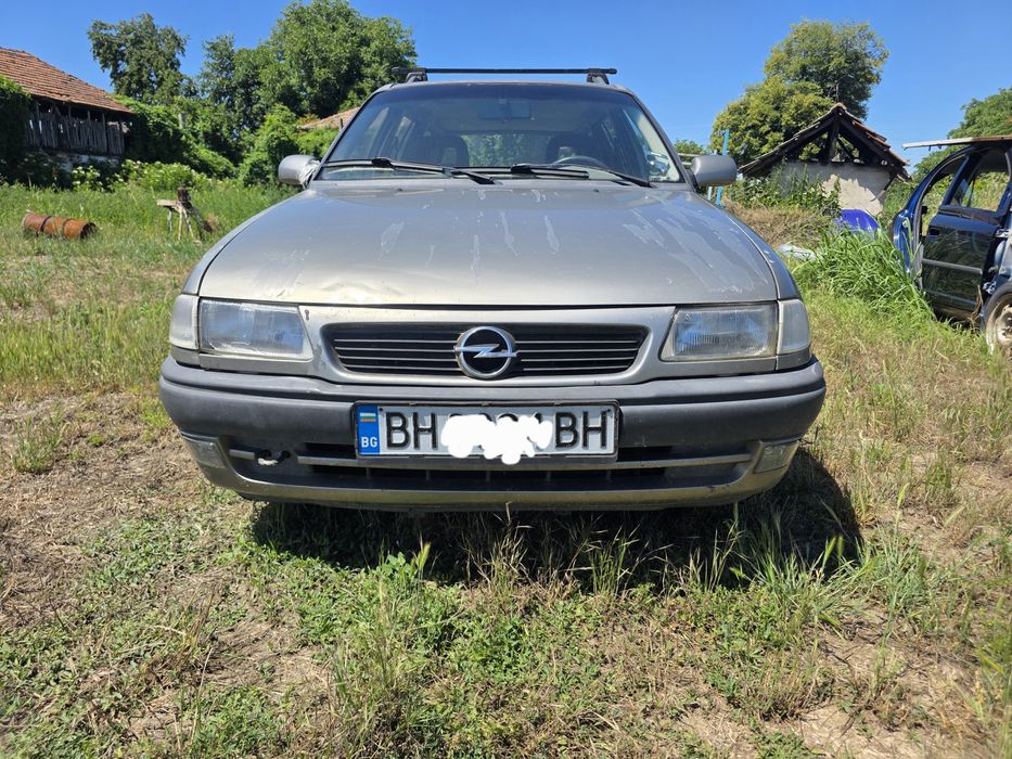 Opel Astra F 1.4 60hp  на части