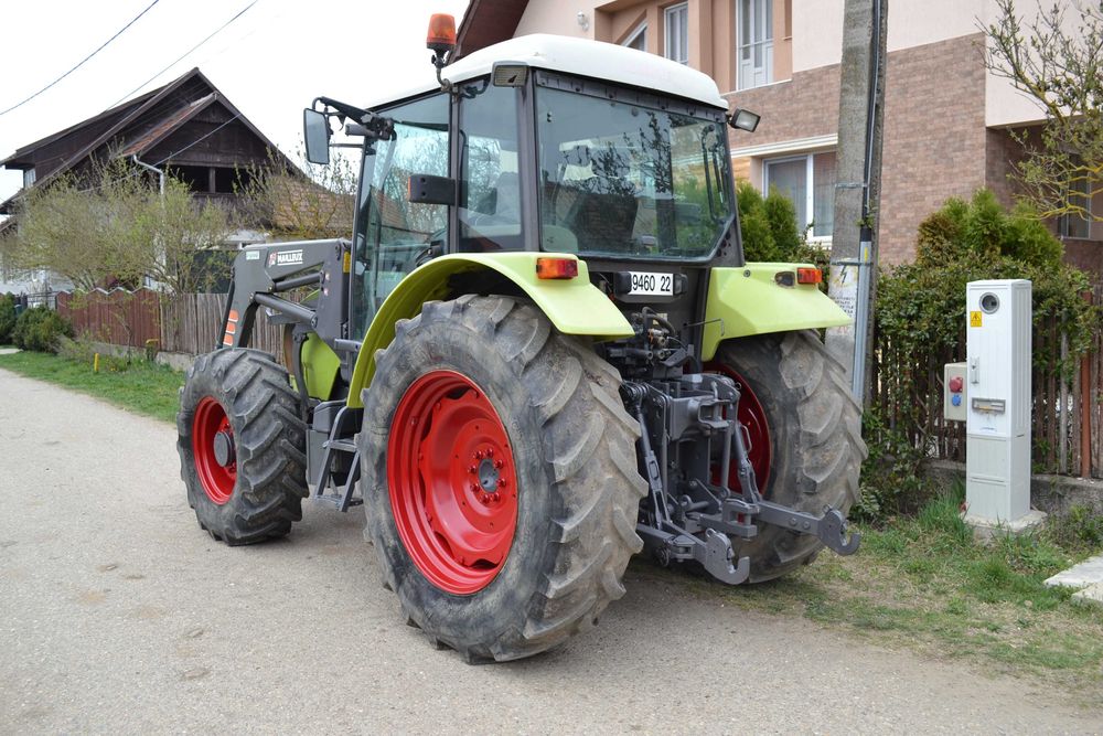 Tractor Class Celtis 446 RX