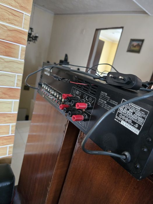 Stație audio Pioneer + boxe originale
