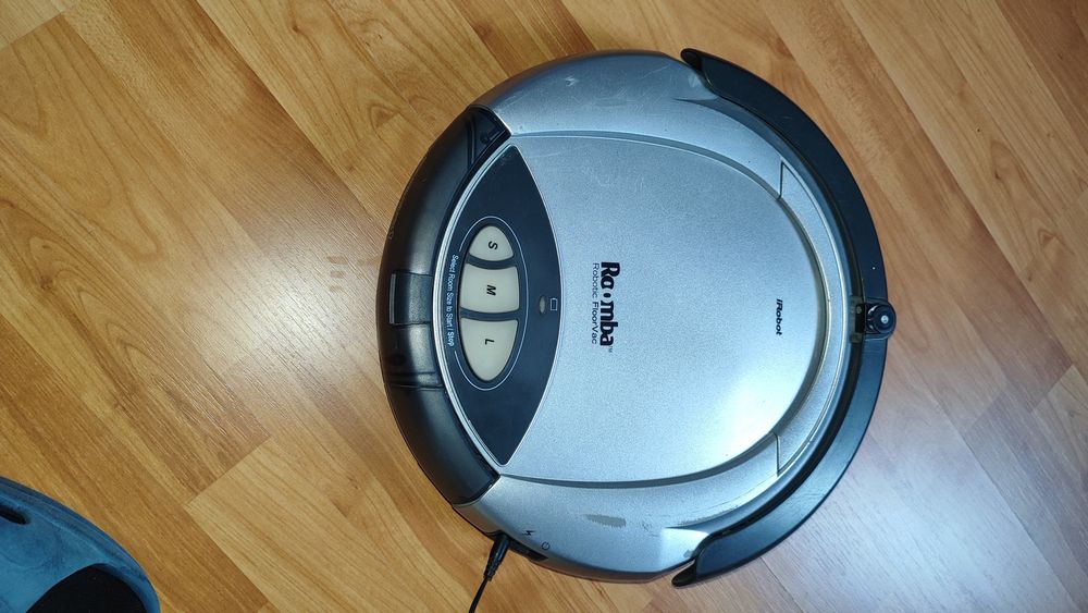 iRobot Roomba 400, Discovery, Roomba SE - работещ, за нова батерия.