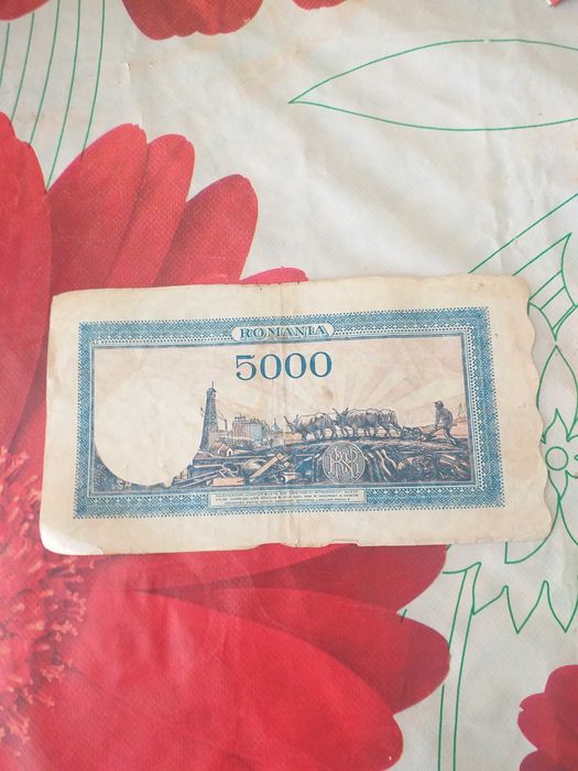 Vand pentru colectionari bacnota de 5000 lei  din anul 1945
