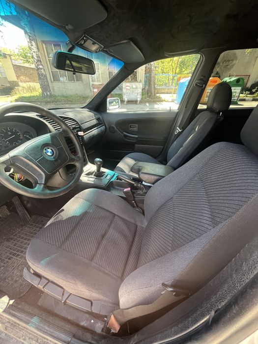 Е36 седан на части