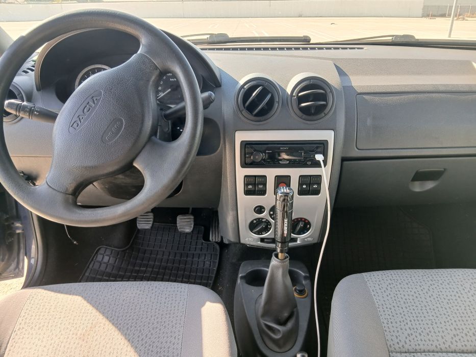 Vind Dacia Logan