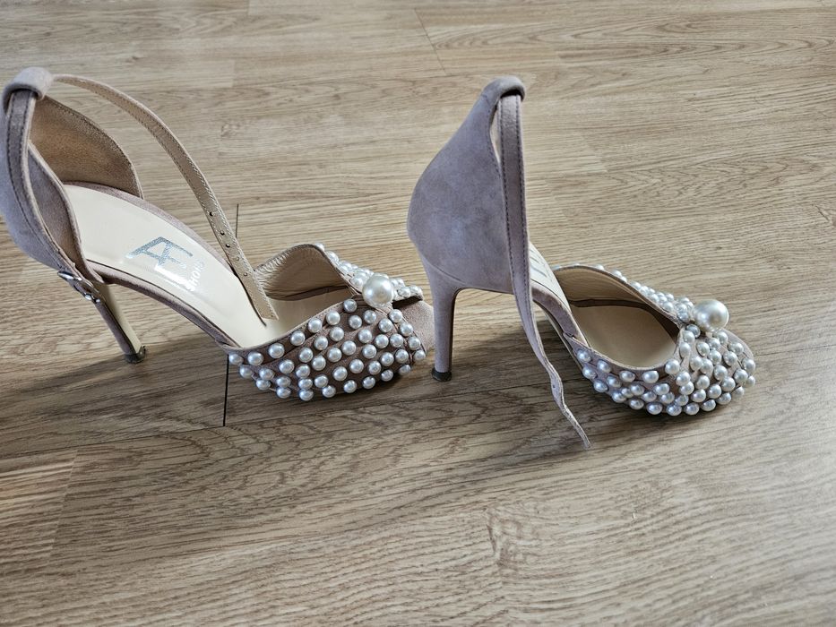 AE Shoes, marimea 36