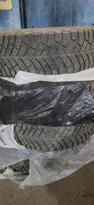 Продам резину  R15