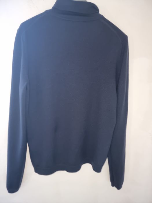 Pulover din merinos superfin Hugo Boss