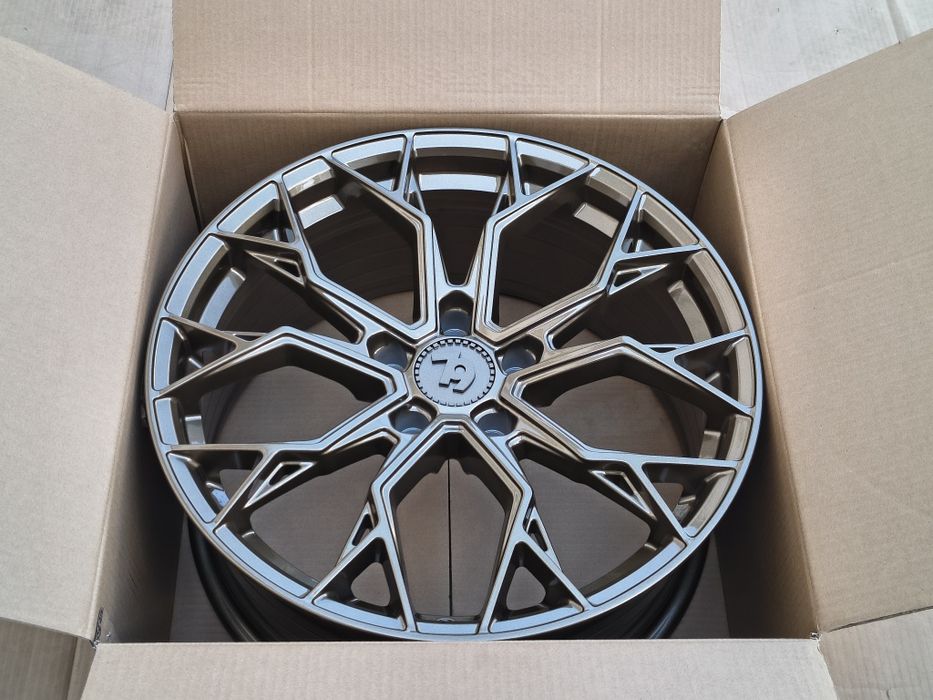 Jante 19 BMW E87 F10F20 E46 E90 E60 X3 X4 X5 Z3 Z4 cu  5 x 120 R19  Jante Noi cu Factura și Garanție ! 
Jante Noi cu Factura și Garanție