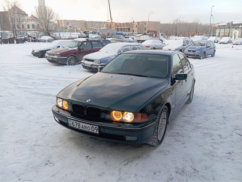 BMW E39 520i 1997год
