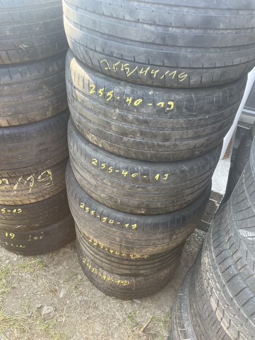 Гуми 255/40/19..