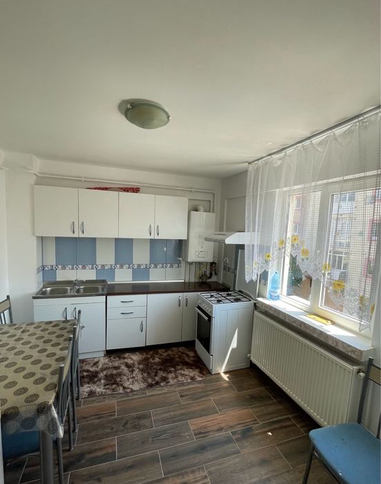 Inchiriez apartament cu 2 camere in Craiovita Noua