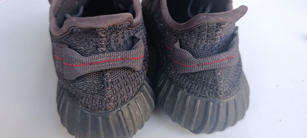 Adidas YEEZY BOOST 350