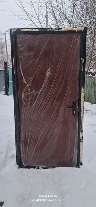 Продам металлические двери