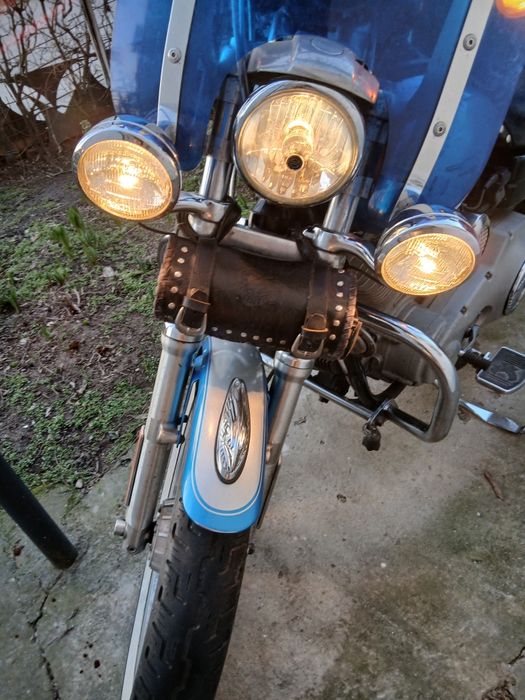 Vând harley Davidson dina