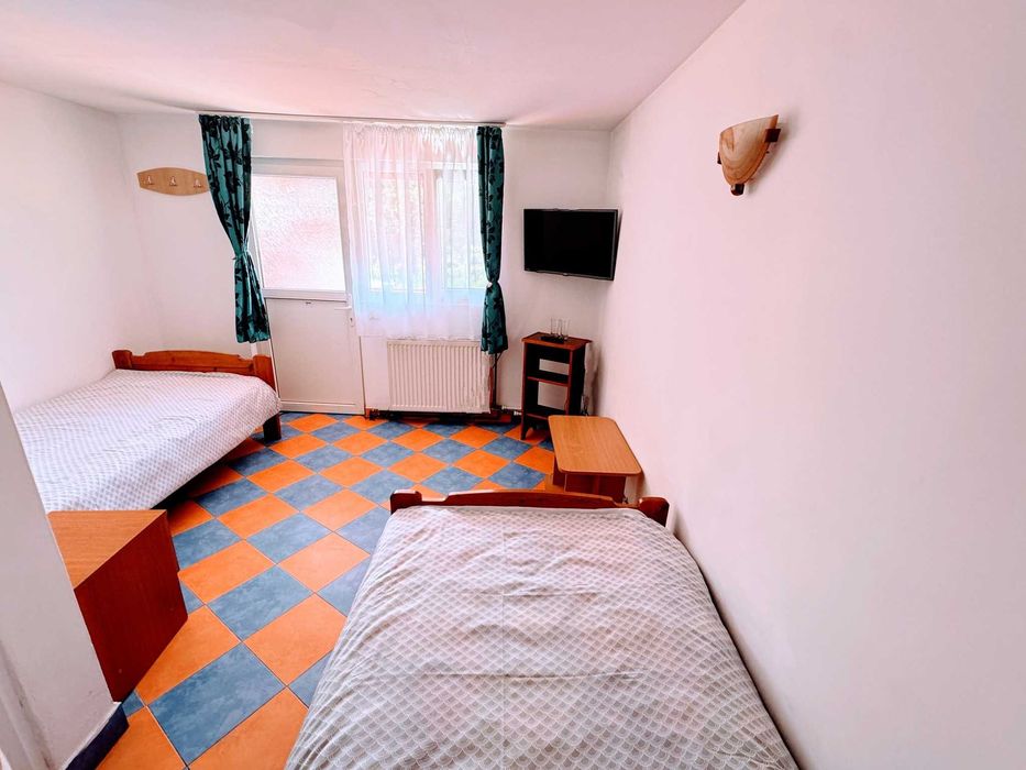 Oferta Revelion Pensiunea Ramona Brezoi 2025