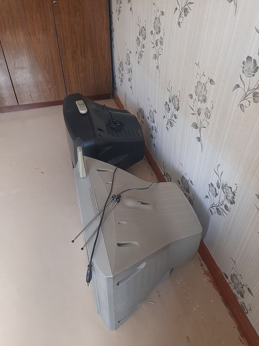 Продам телевизоры.