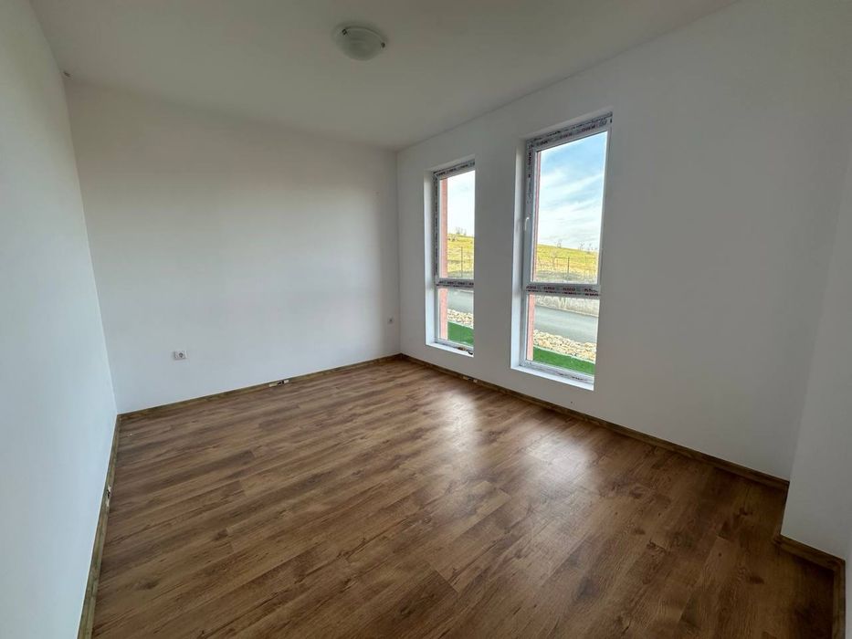 Продава се Двустаен апартамент в с. Тънково, Област Бургас - 52 кв.м за 806 €/кв.м - Снимка #2