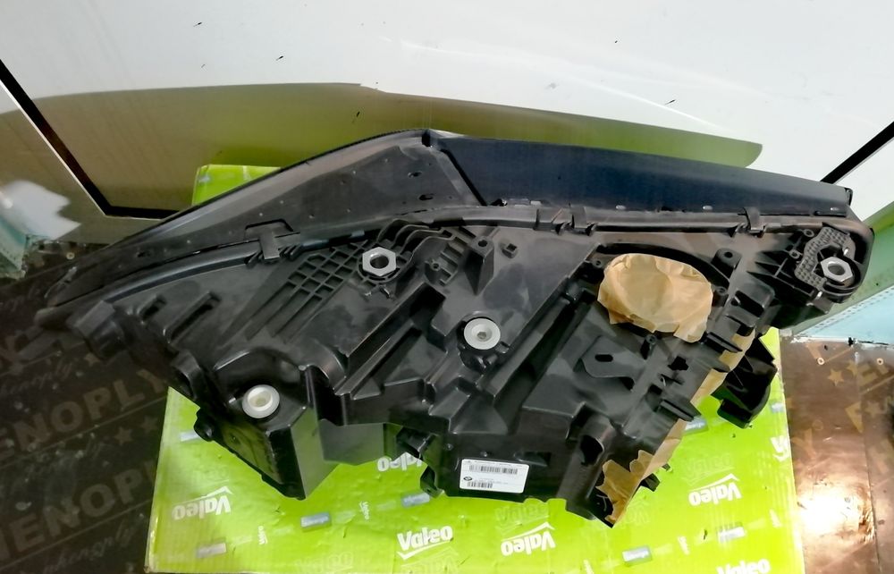 Фар Фарове за BMW X5 G05 X6 G06 F96 / БМВ X5 Г05 Х6 Г06 Ф96 BMW LED.