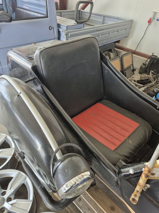 Продавам много запазен Кош за MZ