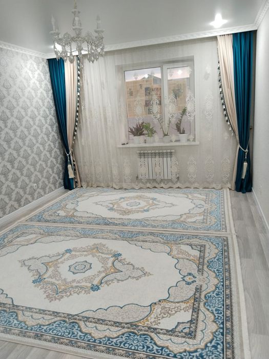 Продам   2 х комнтный квартиру