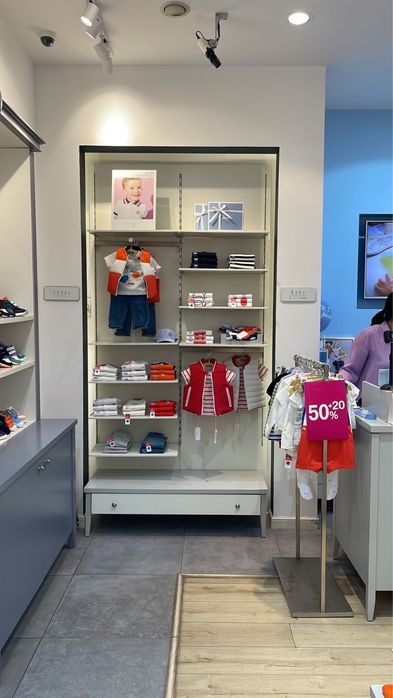 Мебель, стеллажи для магазина