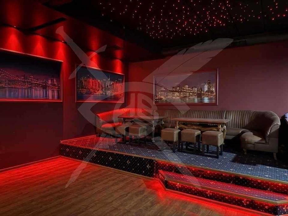 Продава се Заведение в Варна, Център - 341 кв.м за 1701 €/кв.м - Снимка #2