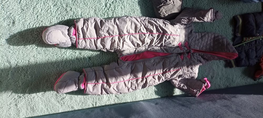 Salopeta și geaca bebelusi