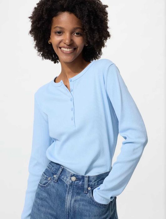 Лонгслив Uniqlo в рубчик