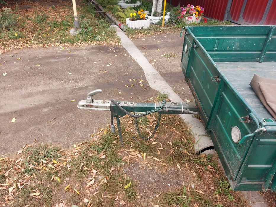 Продам прицеп универсальный.