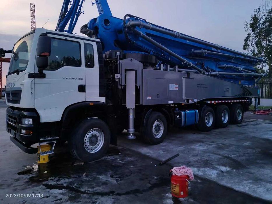 Бетононасос Новый или б/у JIUHE 38 метр на шасси HOWO TX