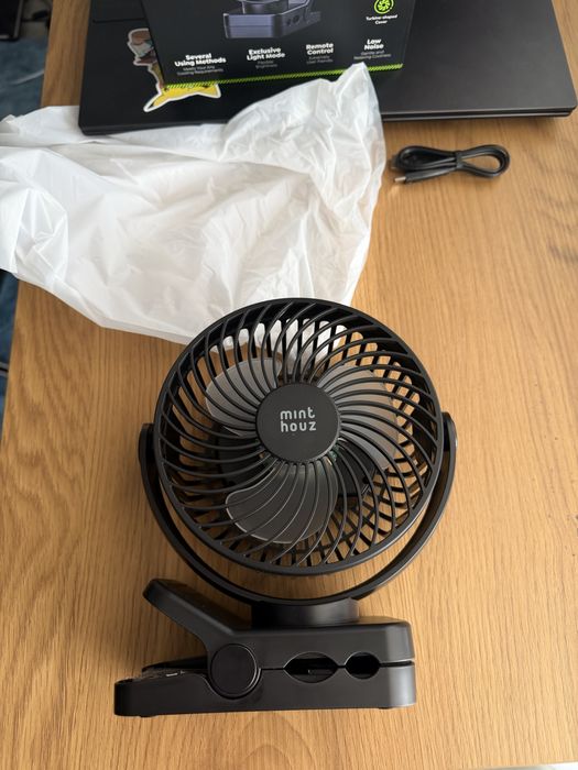 Ventilator pentru Birou Minthouz cu telecomanda