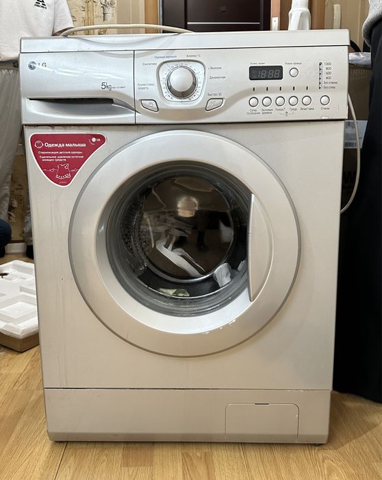 Продам стиральную машинку