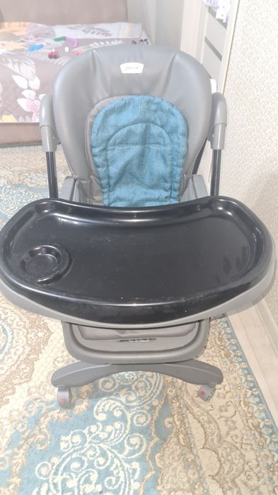 Продам детский стульчик для кормления
