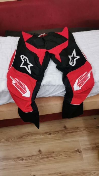 Екипировка за мотокрос