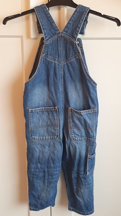 Salopeta lunga de blugi pt baieti Zara