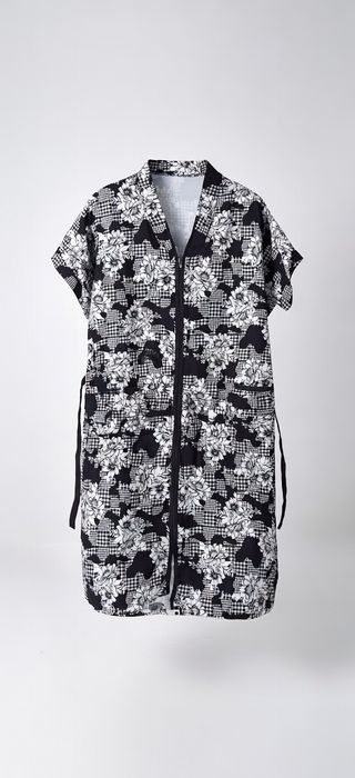 Продам новую одежду