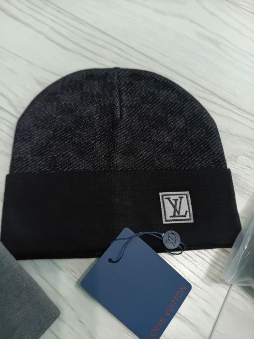 Fesuri LV Gucci Moncler