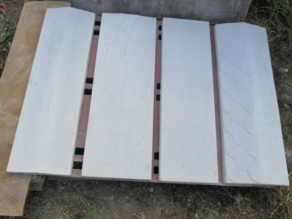 Capace și coame pentru garduri din beton