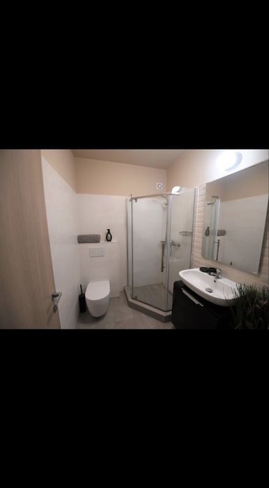 Vand apartament 3 camere