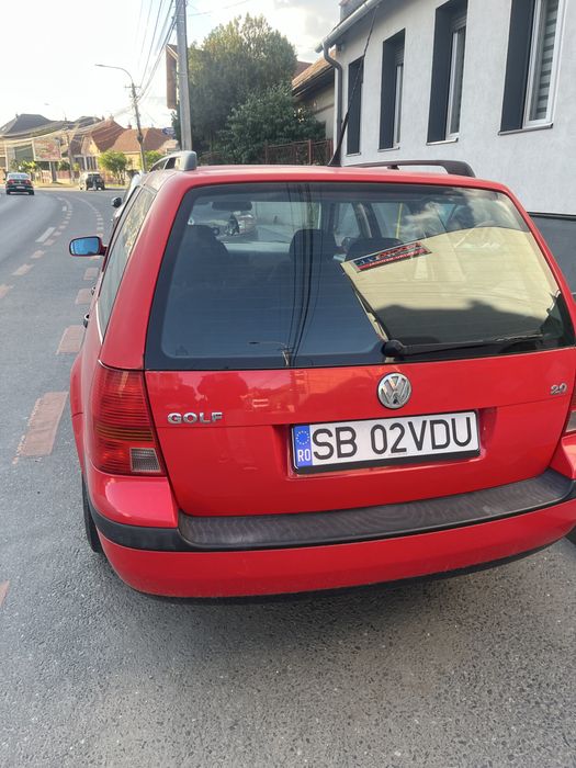 VOLKSWAGEN Golf 2000 — imagine 3