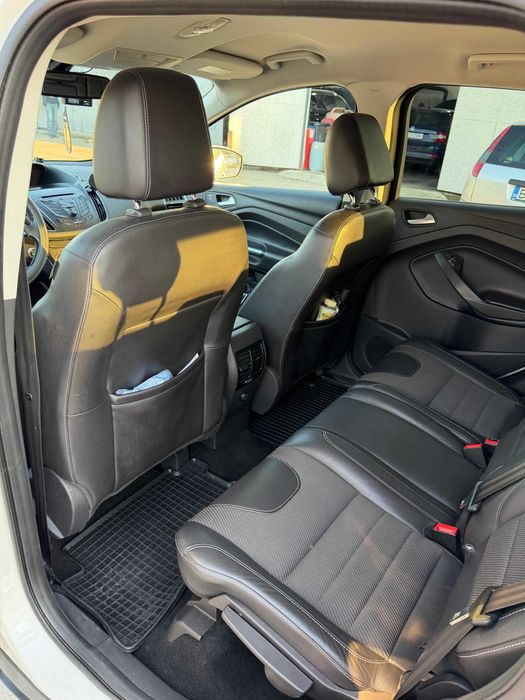 Ford Kuga 2.0 diesel 4x4 permanent Automat