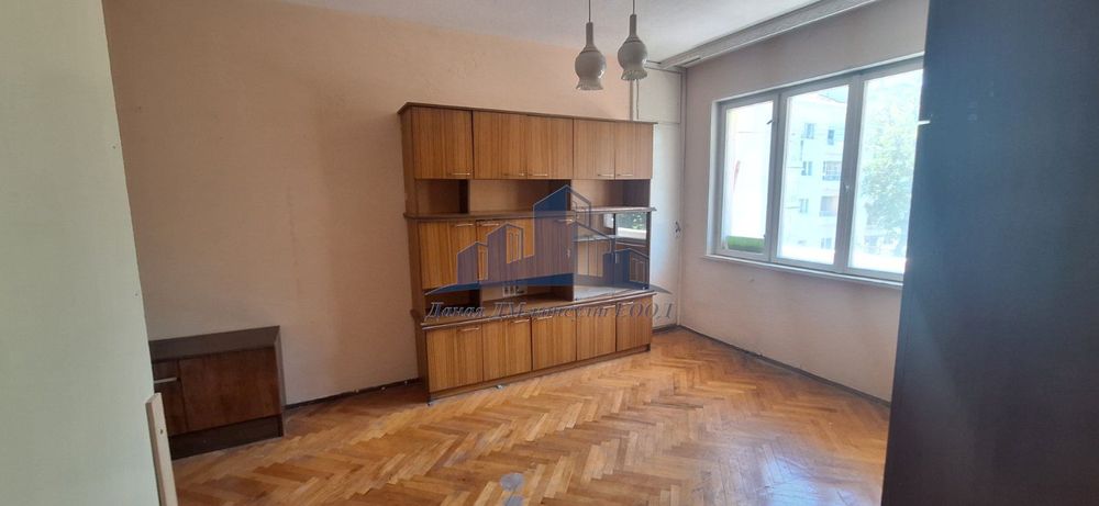 Продава се Двустаен апартамент в Шумен, Център - 72 кв.м за 1396 €/кв.м - Снимка #4