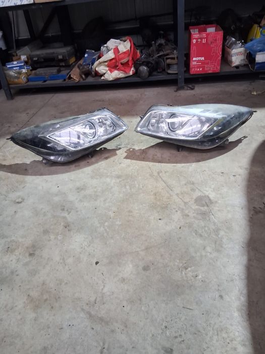 Vand faruri opel insignia