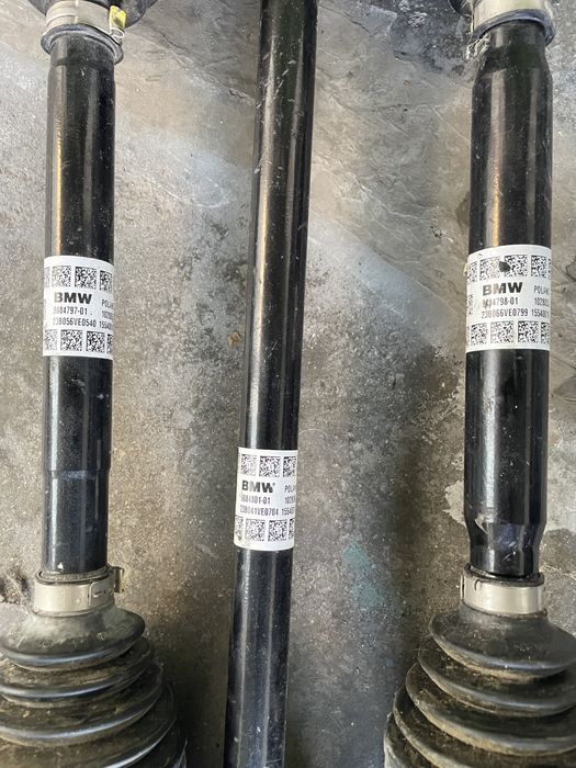 Полуоски за бма  х1 чисто нови цената е за един компл