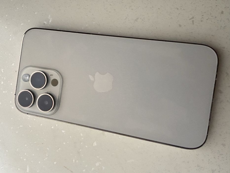 Iphone 14 pro max gold 128 gb stare buna fara defecte sau mesaje