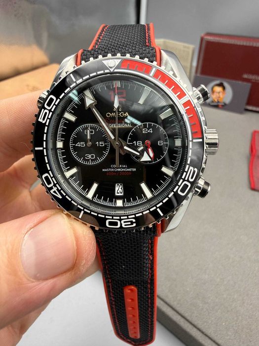 omega seamaster / diver 300m