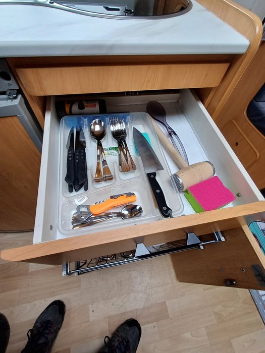 Închiriez Rulotă Hobby