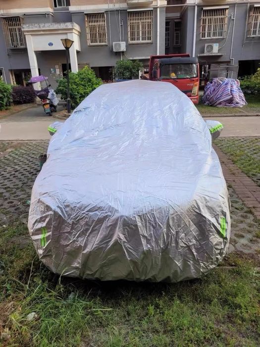 Чехол на легковое авто