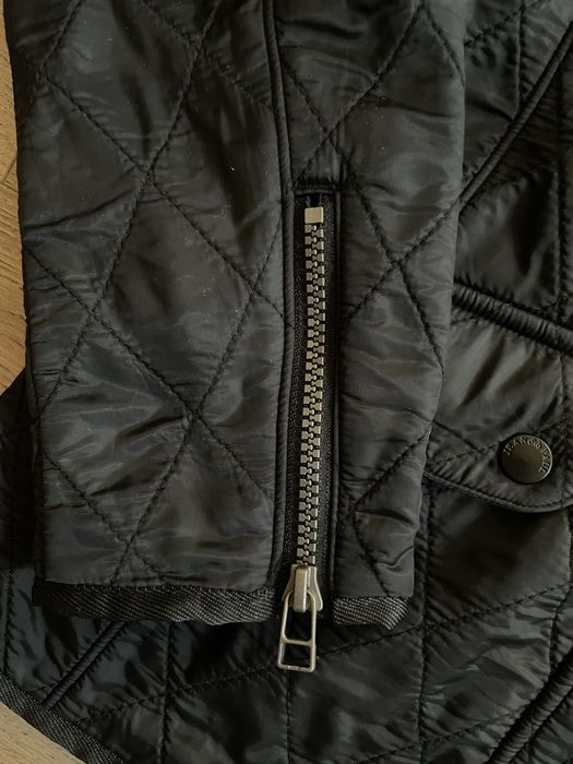 Черно вталено яке размер S