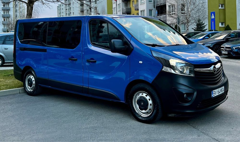 Opel Vivaro B Lung 8+1 Locuri An Fabricatie 2018 1,6Diesel 125 Cp Inscris Ro !