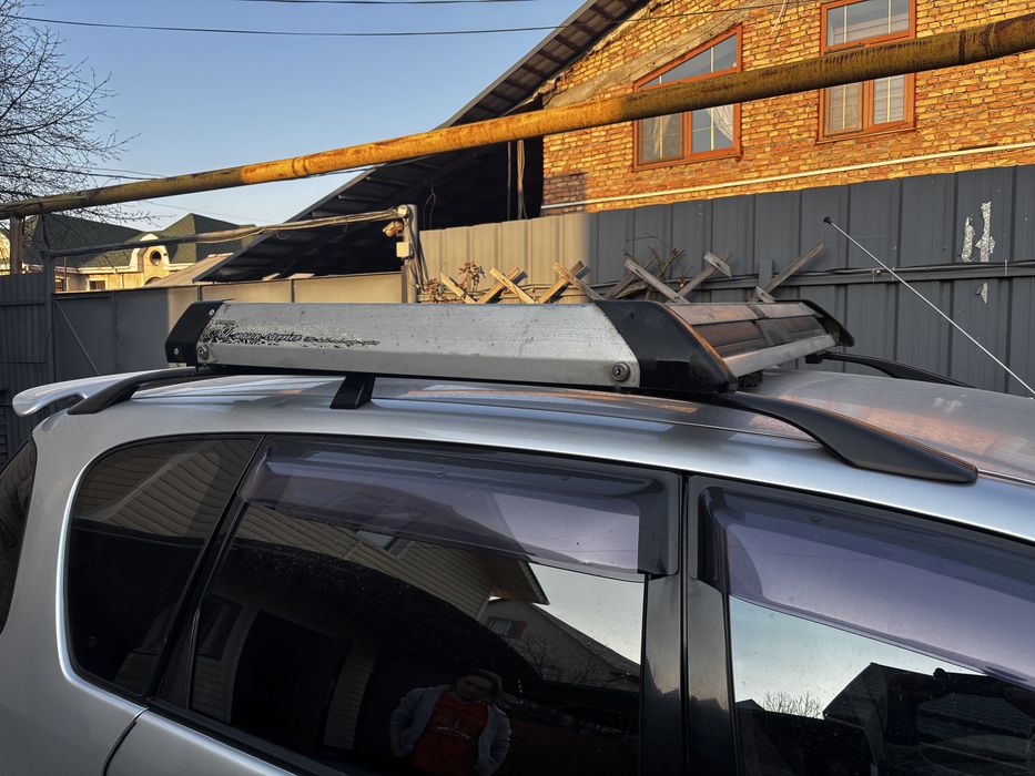 Багажник. Toyota ipsum original